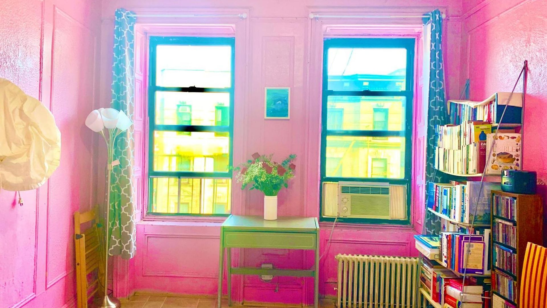 Big In Little Italy, Chinatown, Soho, Tribeca, Nyc Apartment New York