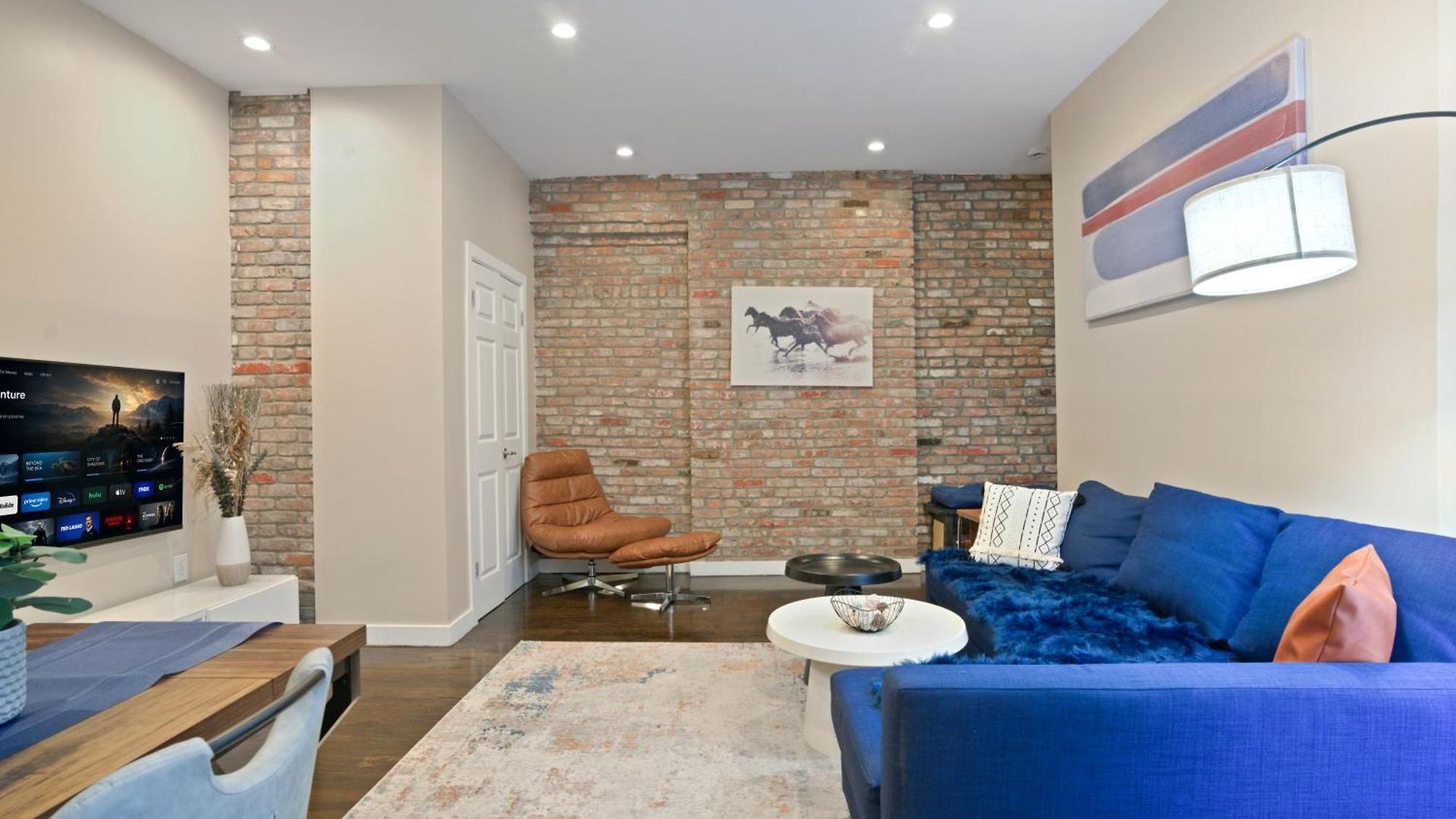Apartment 3 Bd Stylish In Manhattan