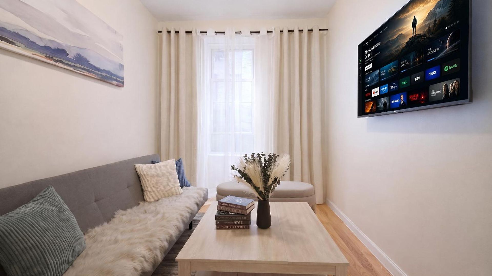 Apartment 3 Bedroom Next To Park *