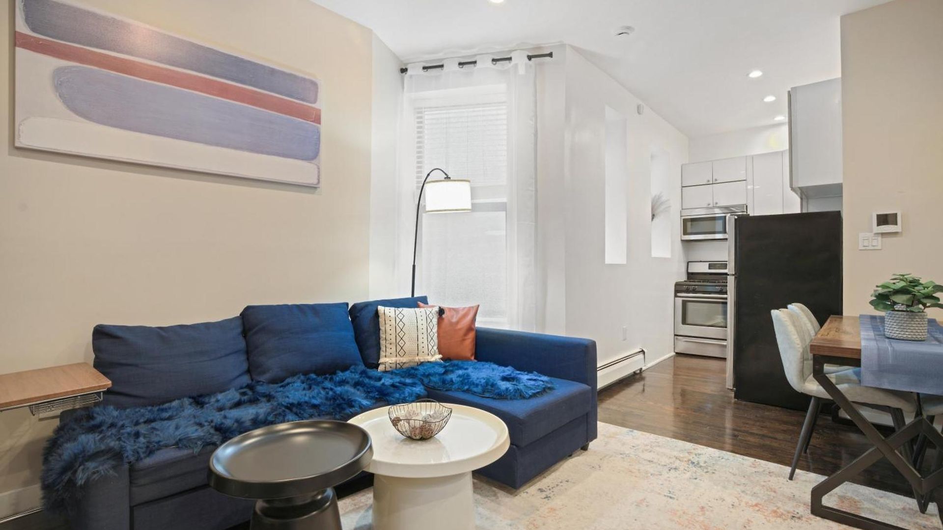 Apartment 3 Bd Stylish In Manhattan *