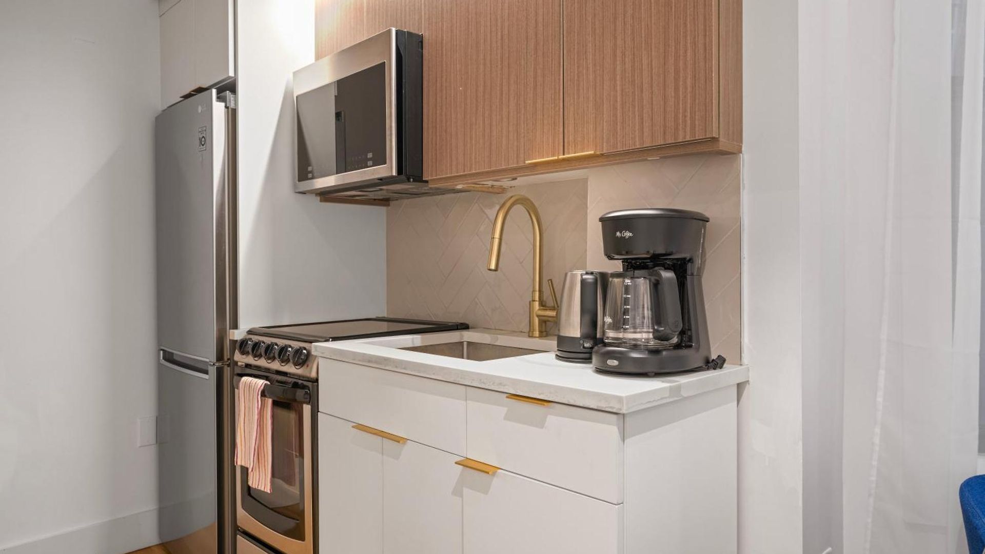 Apartment 2 Bedroom In Manhattan New York
