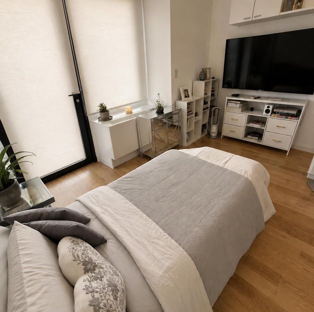 Bright In Lic With Views, Fully Equipped! Apartment