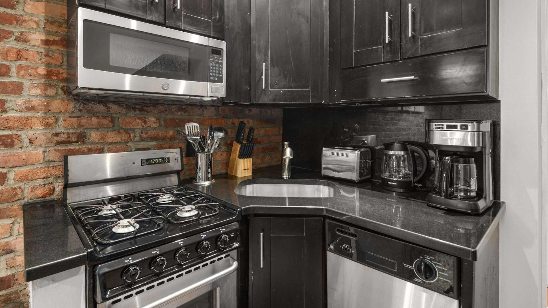 Apartment East Village Escape In The Heart Of Nyc