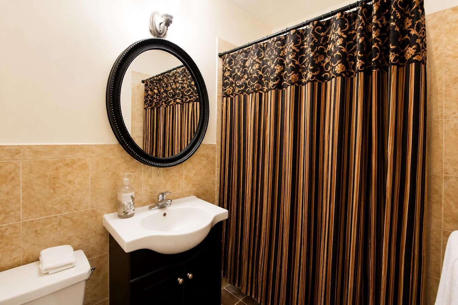 Fabulous & Large 2 Bedroom In Nyc!