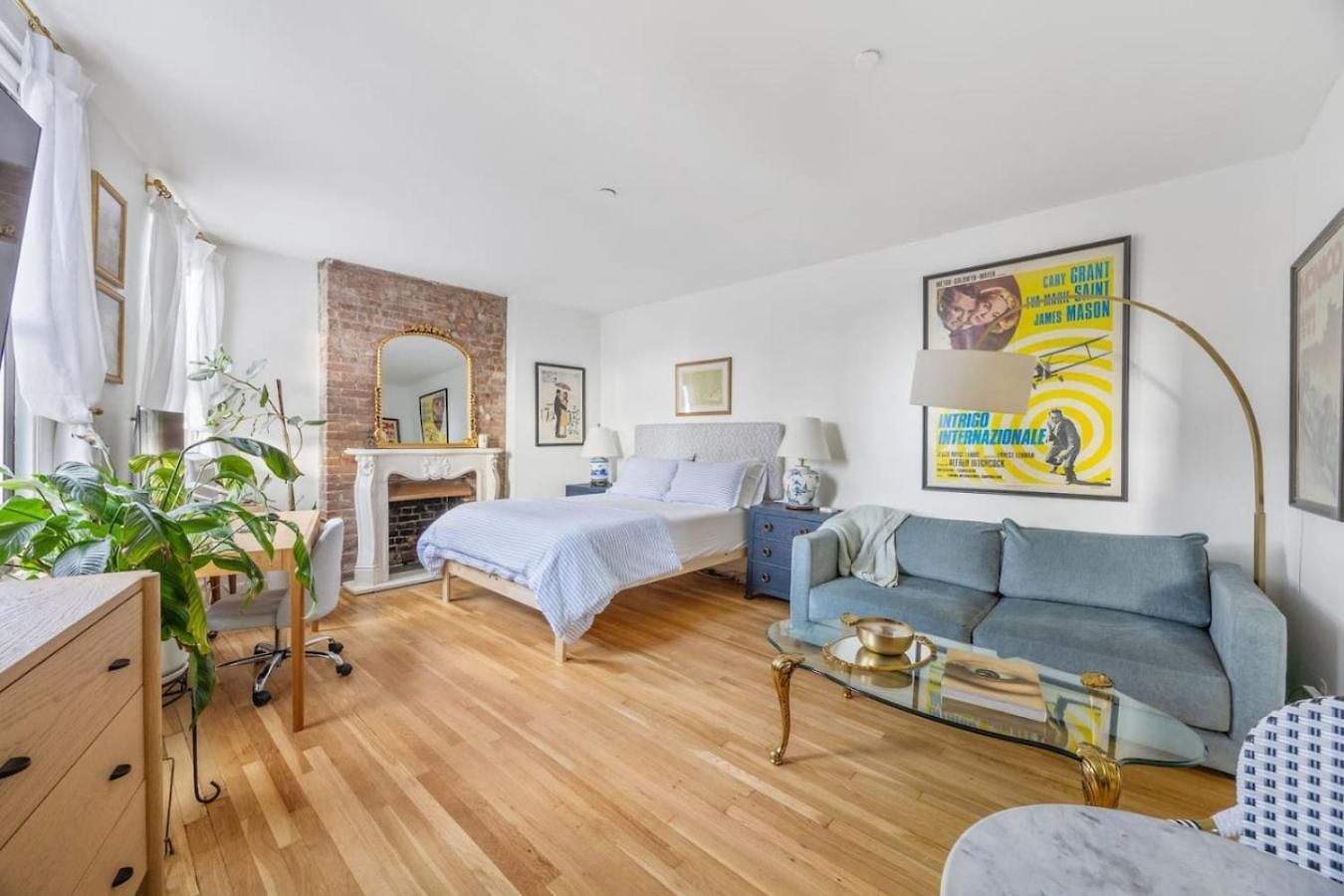 Cozy West Village Hudson River Views * New York