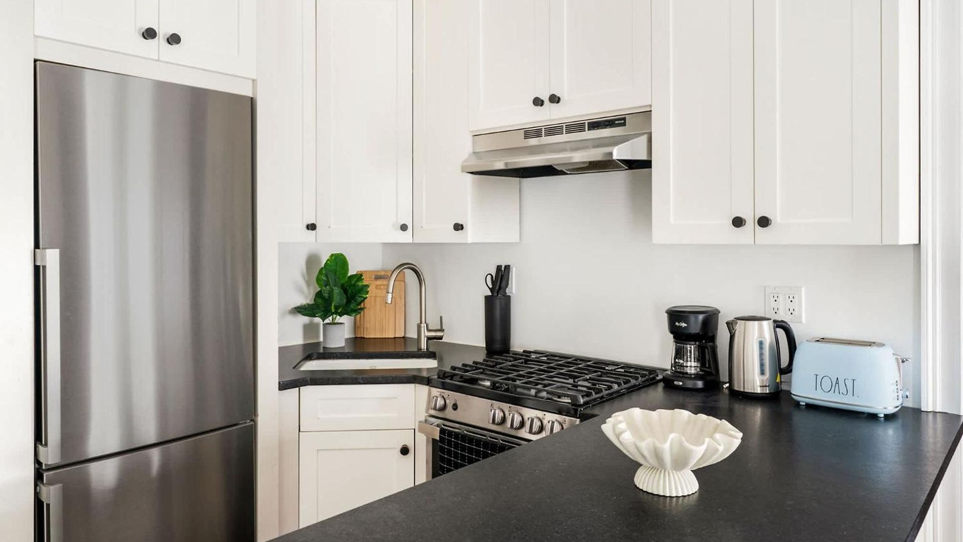 Fifth-5b New Prime West Village *