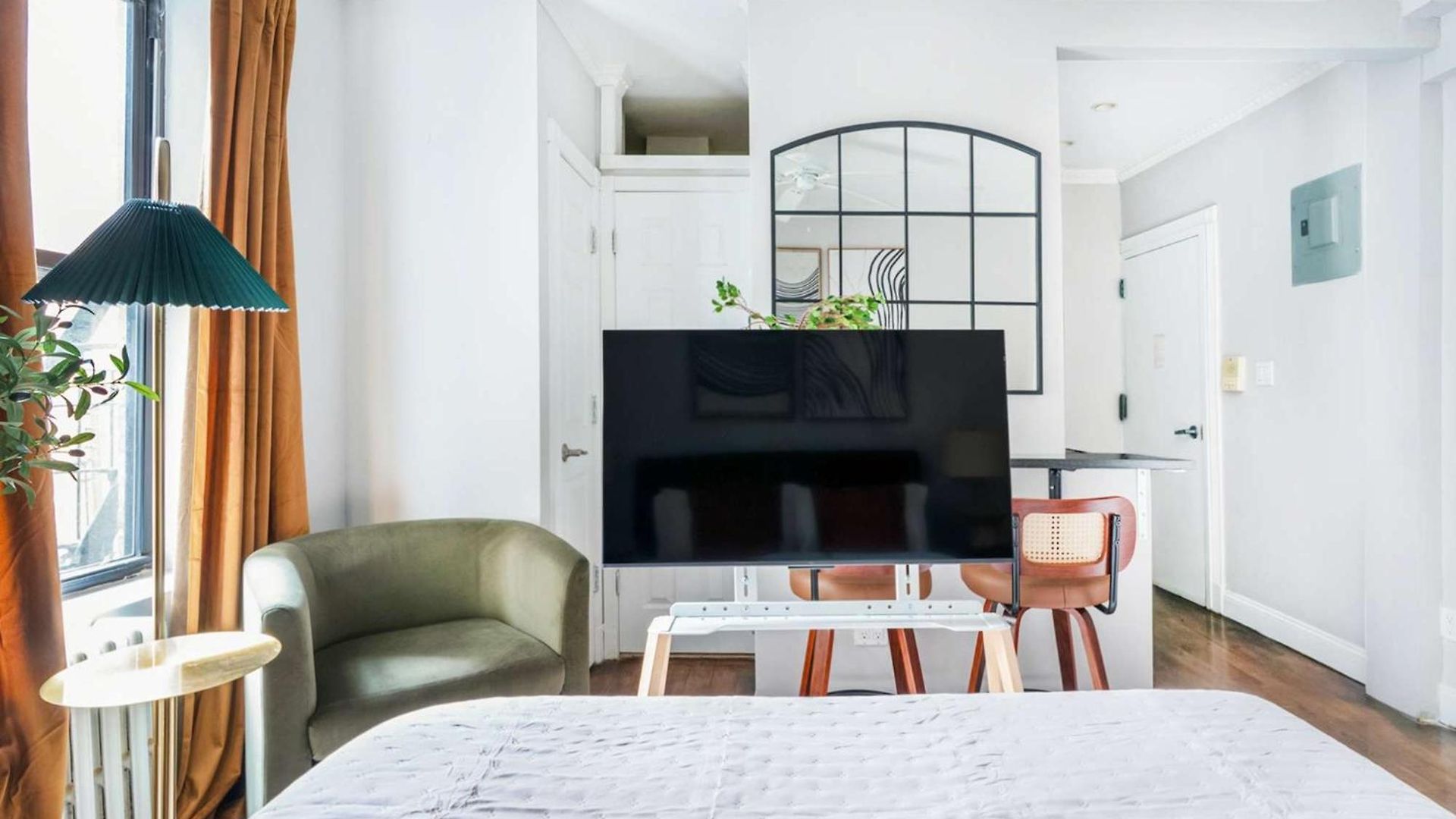 234 Mott-9 Prime Soho Cozy New Wd In-unit * New York