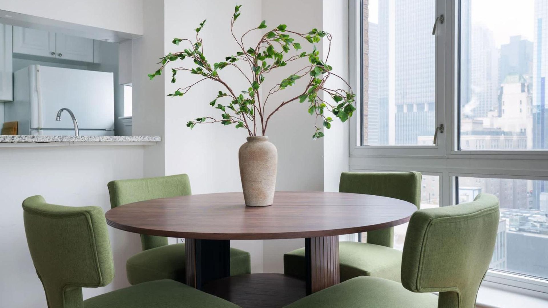 Apartment 43-20a Newly Furnished 1br- Full Service Doorman Laundry Gym Business Center *