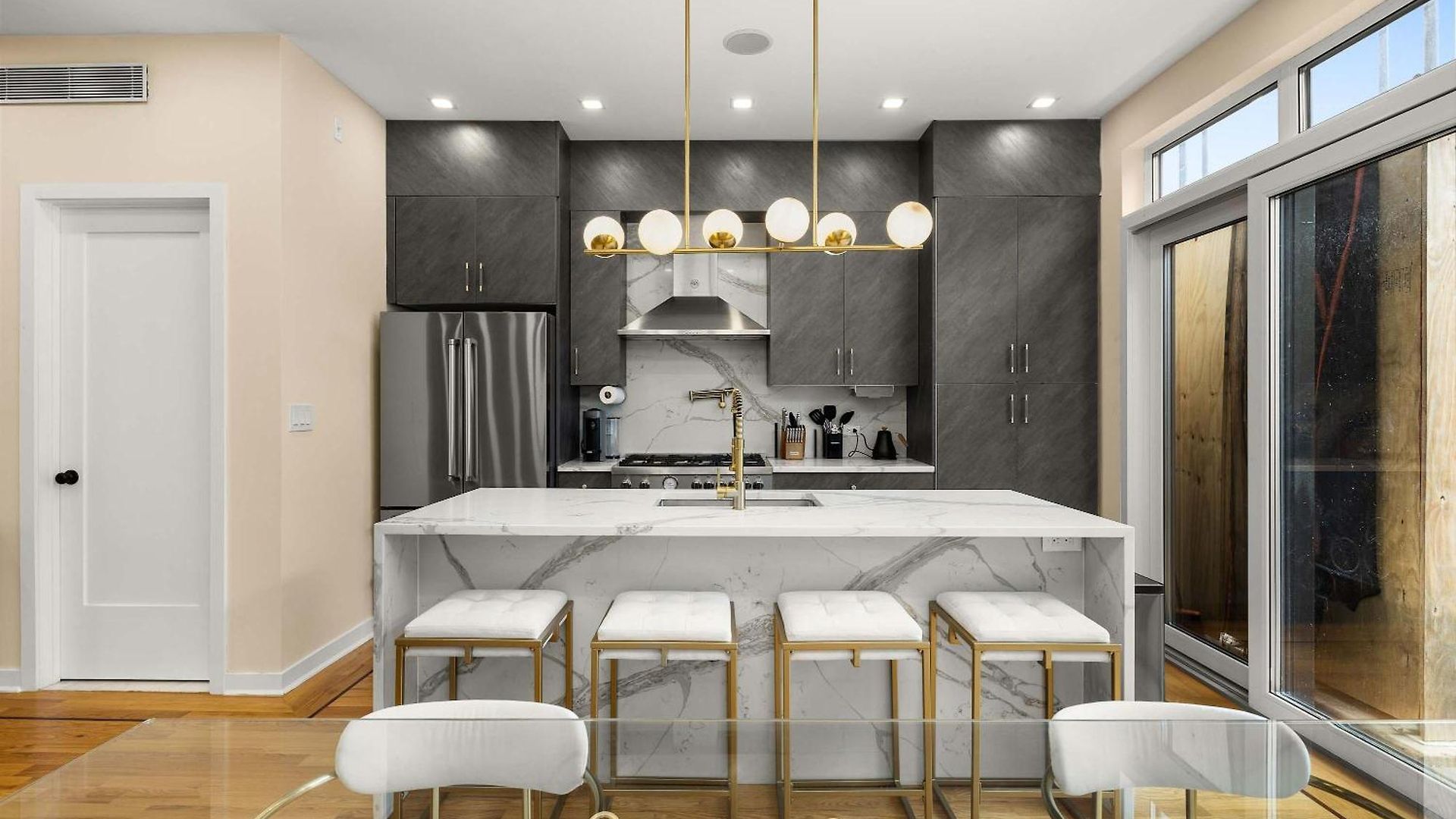 Bushwick Townhouse By Haus Modern 3br With Private Yard Apartment *