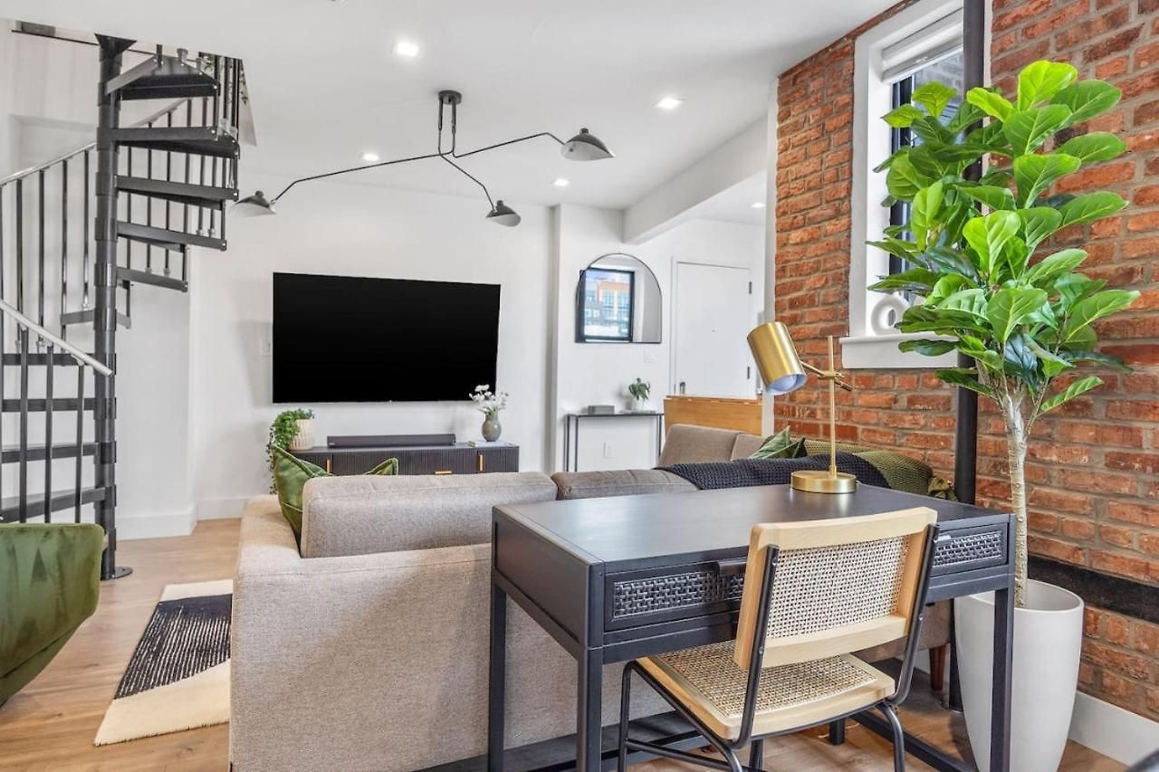 Bright Bedford Lofts With Laundry Apartment New York