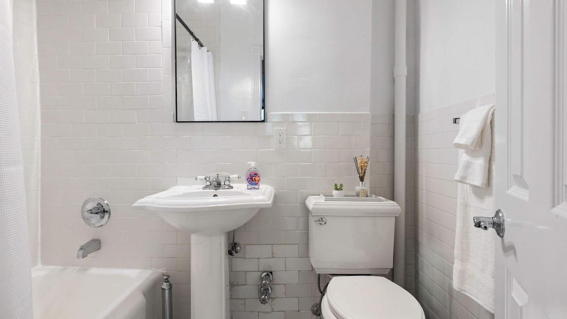 Apartment The Yorkville V Vibe 8836 New York