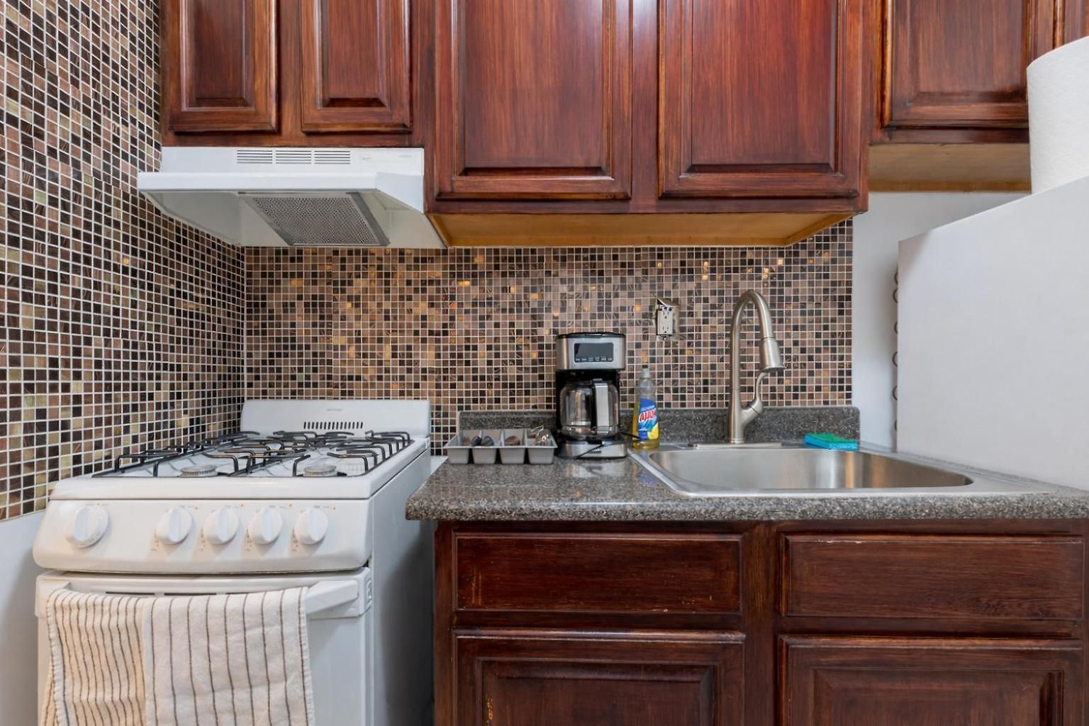2 Bedroom Stylish Unit New York
