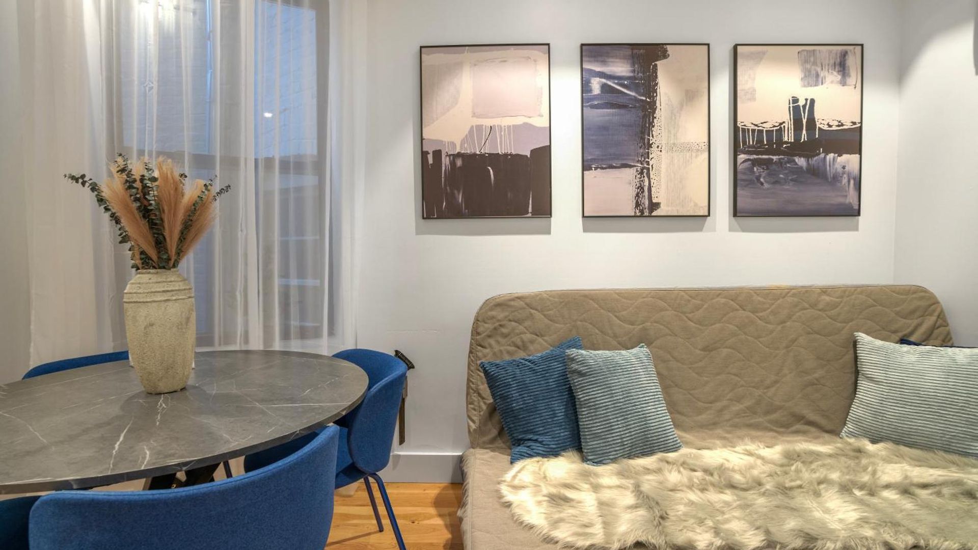 2 Bedroom In Manhattan *