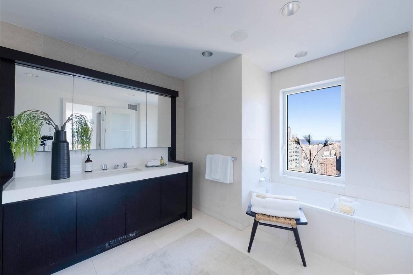 Apartment Luxury Penthouse With Panoramic Hudson River Views *