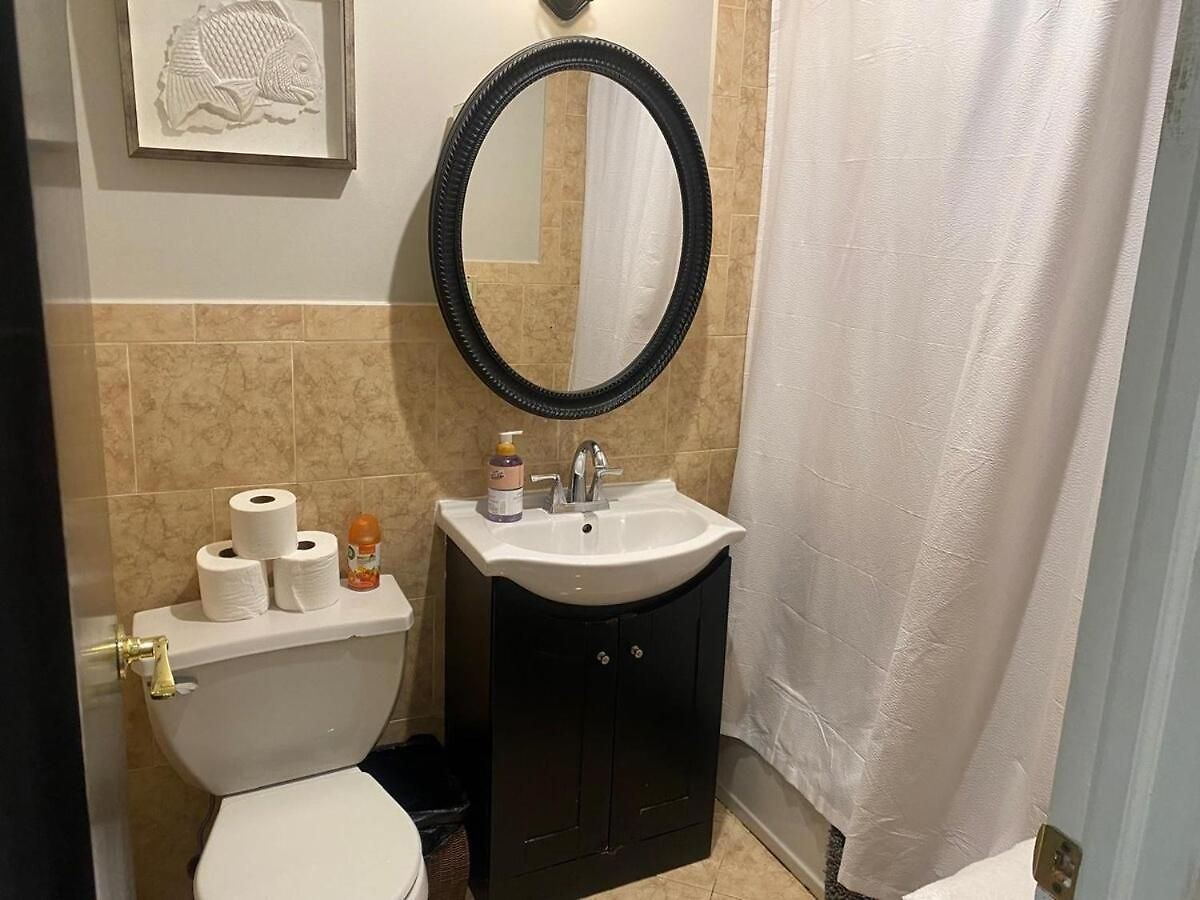 Beautiful 2-bedroom Townhouse Nyc Apartment *