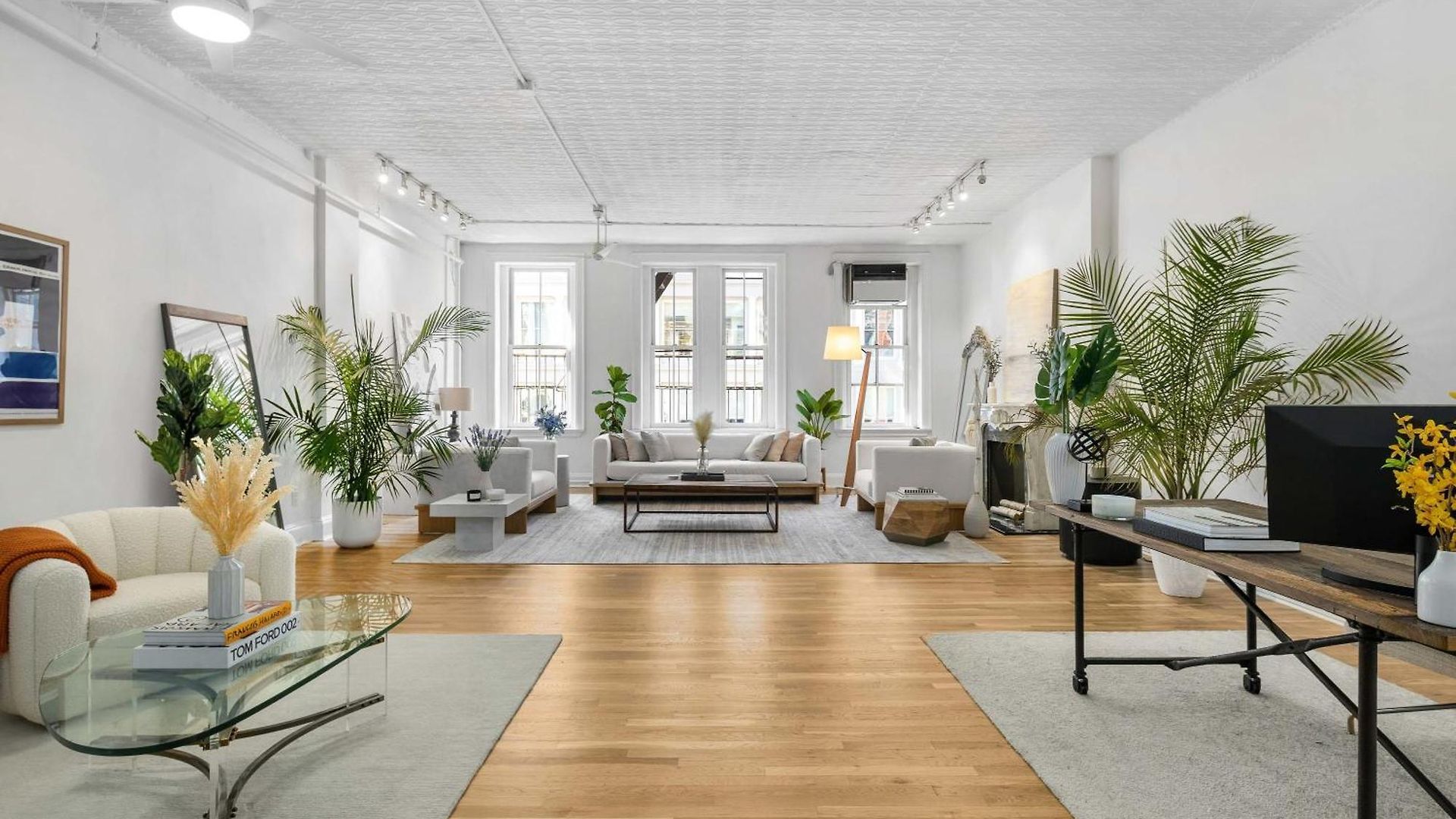 Apex Executive - Soho Ny *
