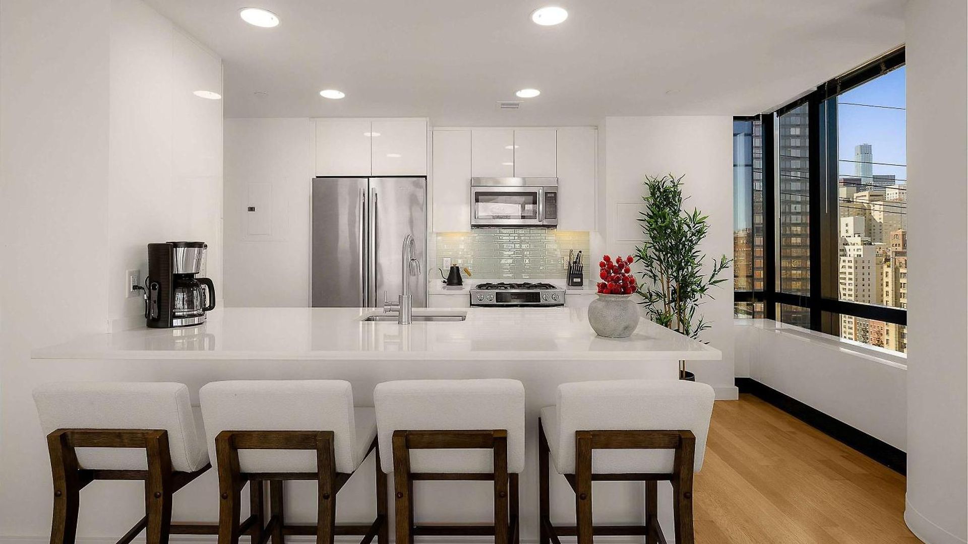 Apex Executive - Lenox Hill Ny * New York