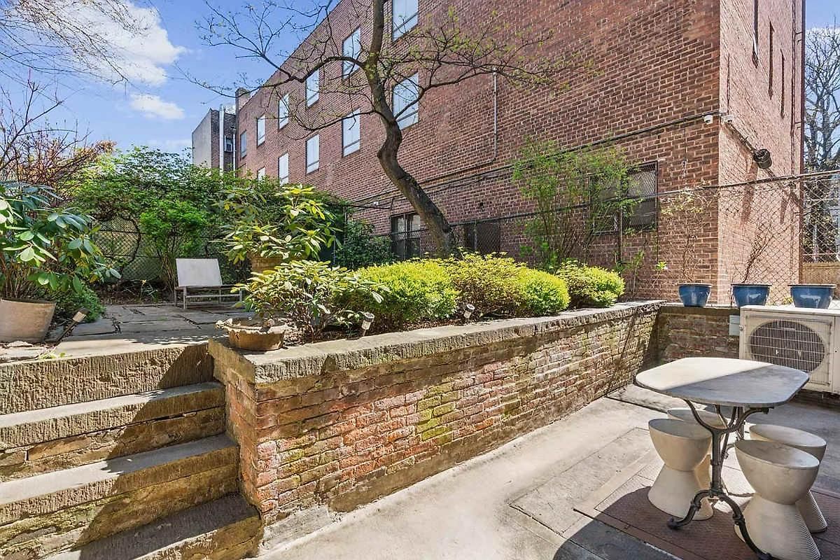 Apartment Lenox Garden Fully-furnished 1br In Harlem With Outdoor Space *