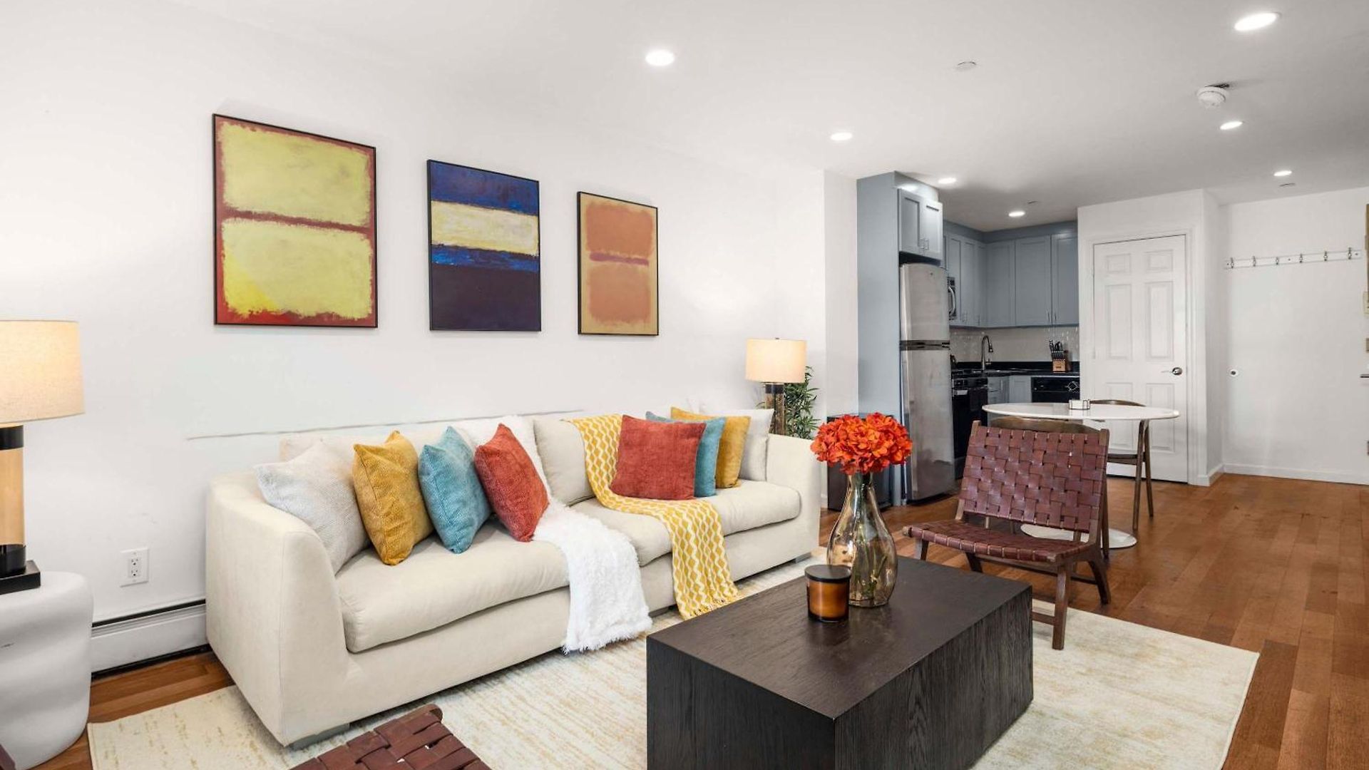 Cooper Terrace 1br Light-filled Loft With Balcony In Elevator Building Apartment