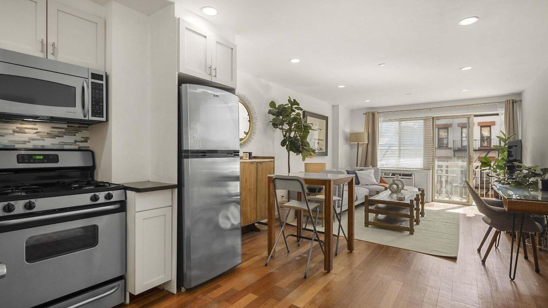 Cooper Place 1br Loft With Balcony In Elevator Building Apartment New York