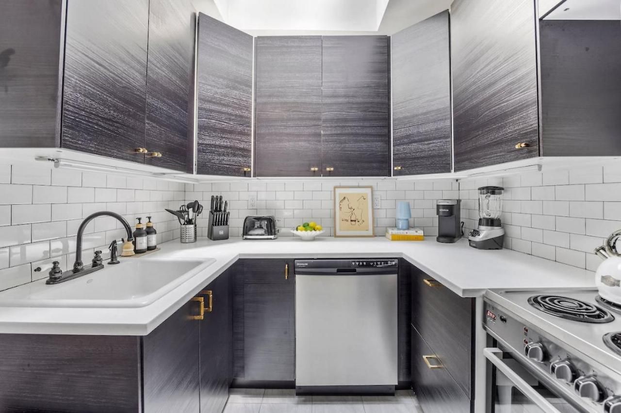 The West Village Penthouse Huge Windows Desk Skylights Cobblestone Street