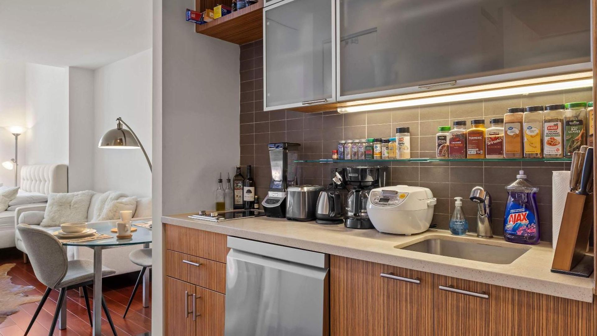 Silverline By Rove - With Shared Amenities * New York