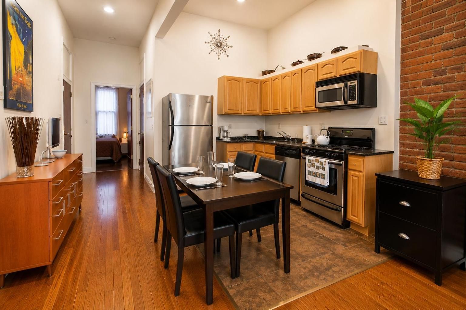 Fabulous & Large 2 Bedroom In Nyc! New York
