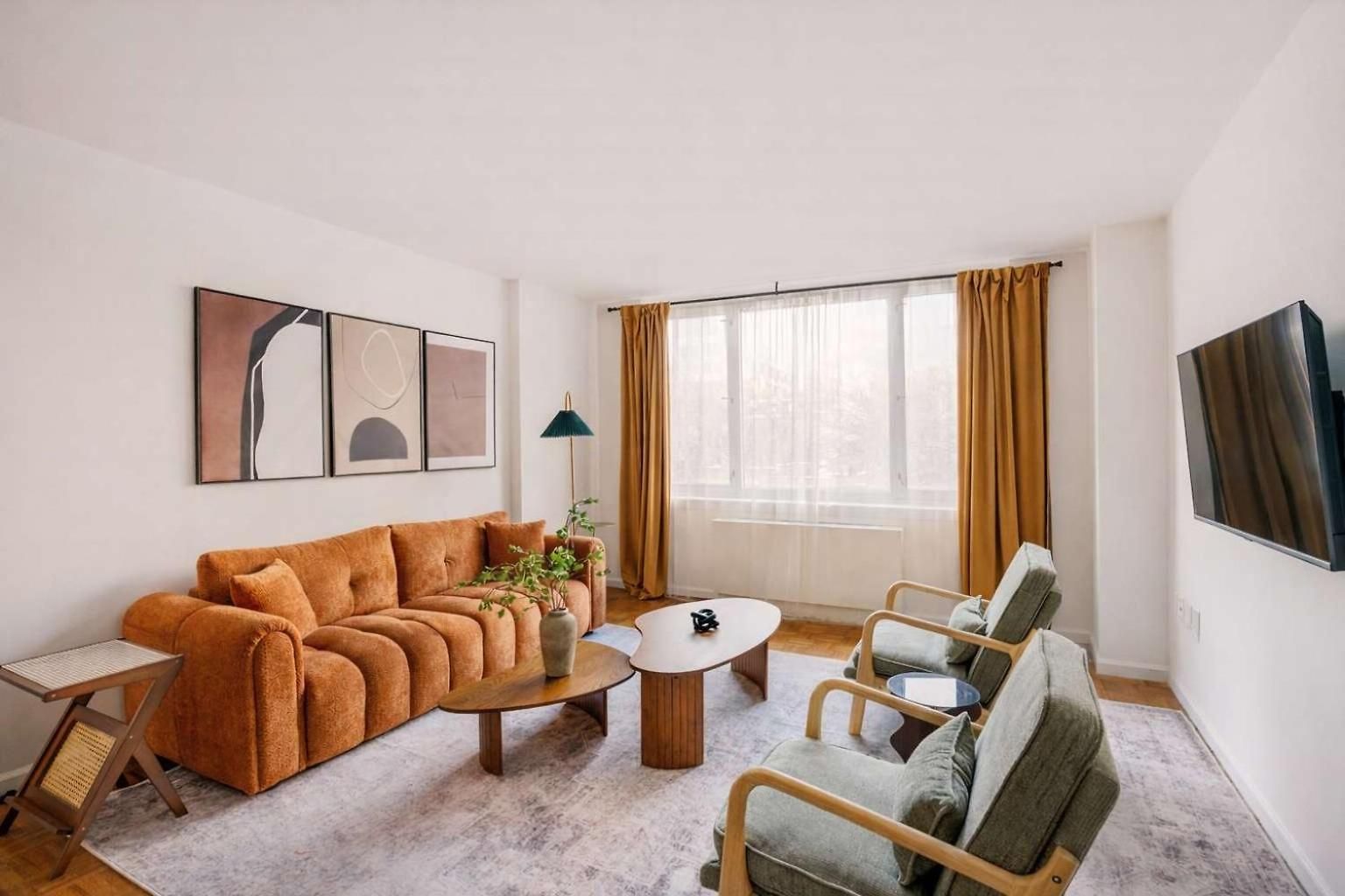 Apartment 43-4d Newly Furnished 2br Full Service 24h Doorman Laundry Gym