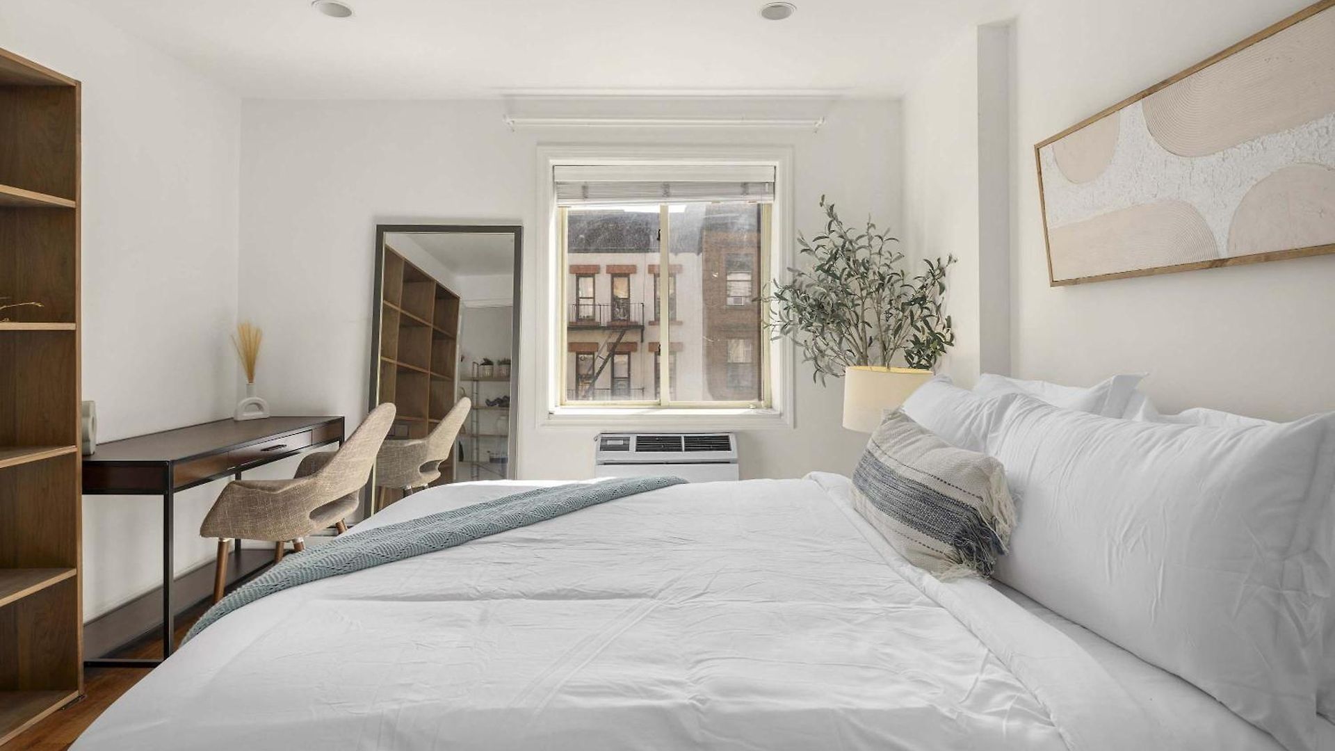 Cooper Place 1br Loft With Balcony In Elevator Building *