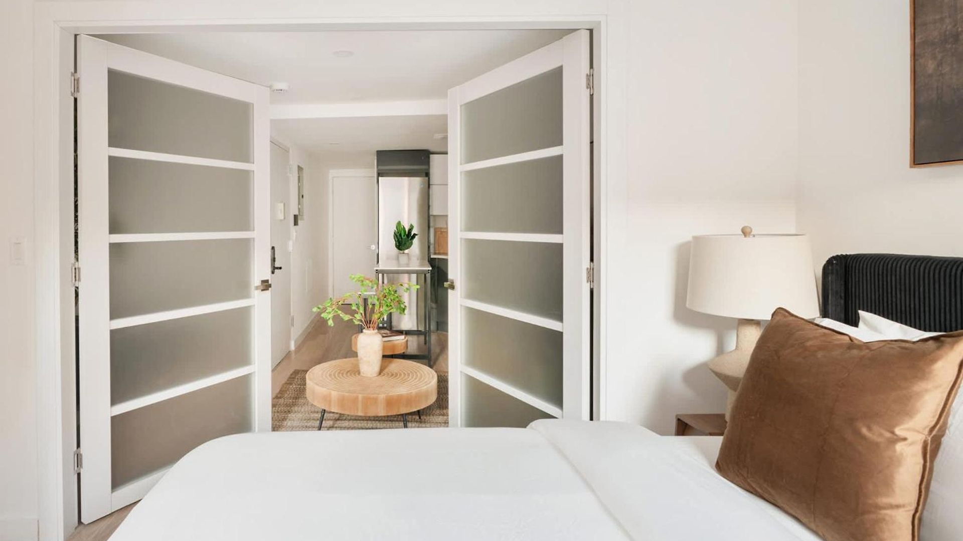 22-4a Sleek Modern 1br Gramercy Apartment New York