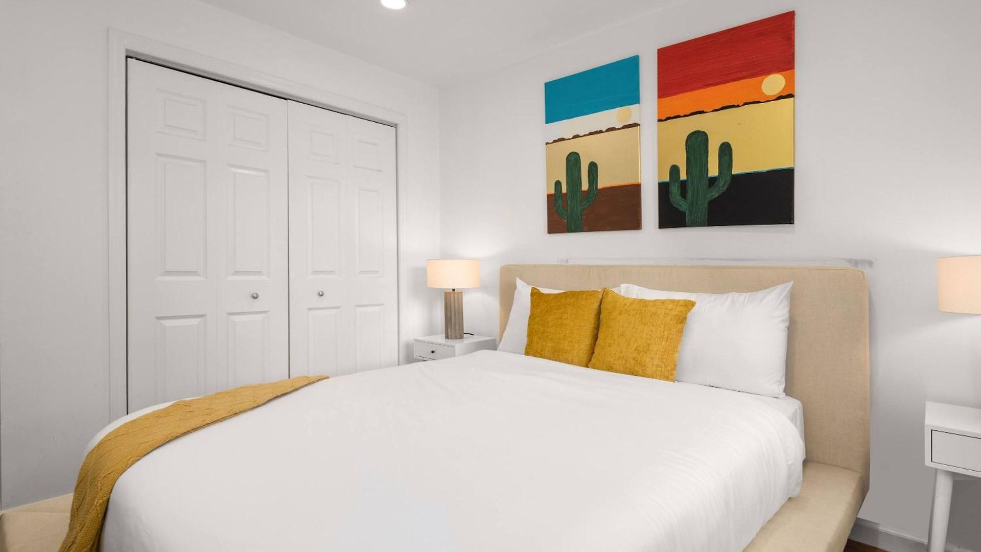 Apartment Cooper Terrace 1br Light-filled Loft With Balcony In Elevator Building