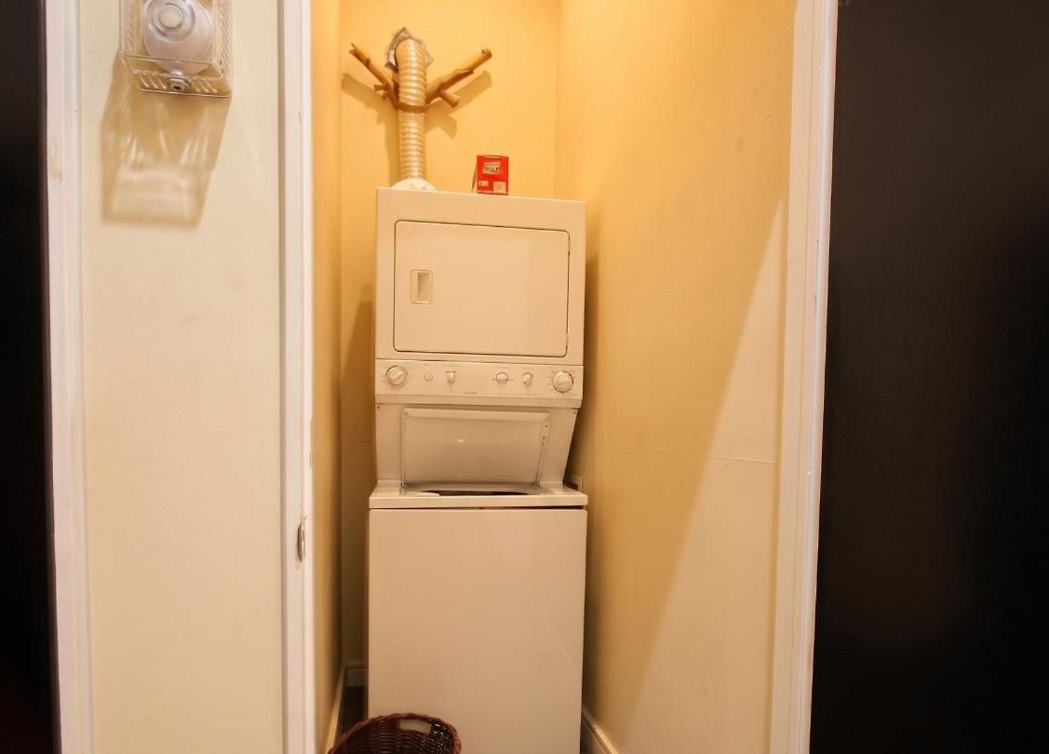 Stunning One Bedroom In Manhattan - 2nd Floor