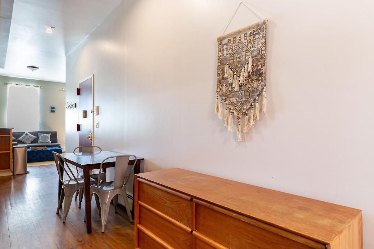 Apartment Beautiful 2-bedroom Townhouse Nyc New York