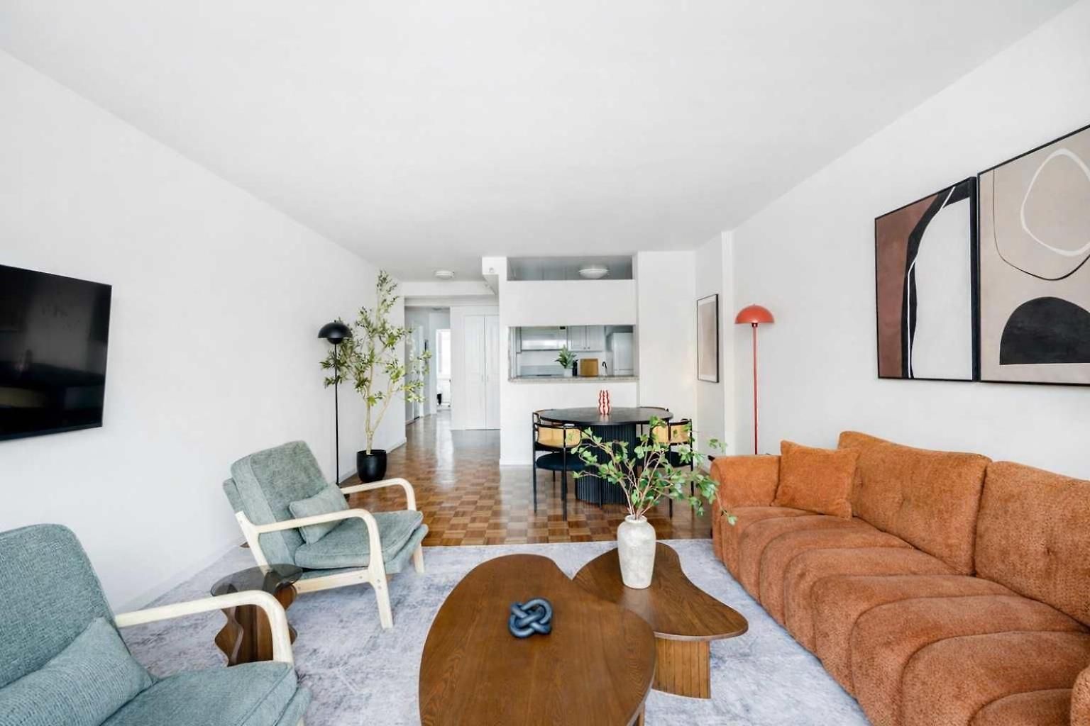 43-4d Newly Furnished 2br Full Service 24h Doorman Laundry Gym Apartment