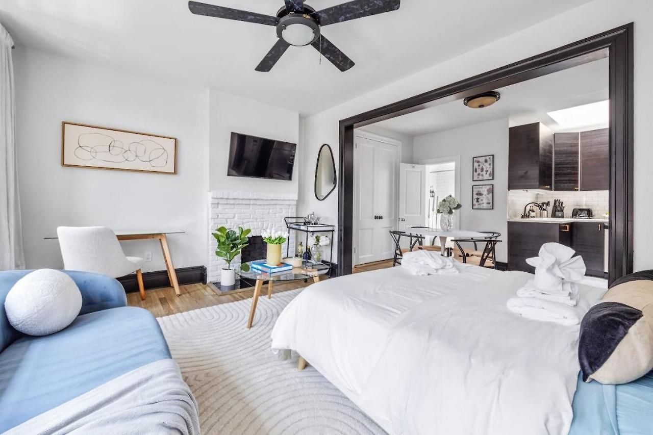 West Village Penthouse, Modern, Charming Apartment New York