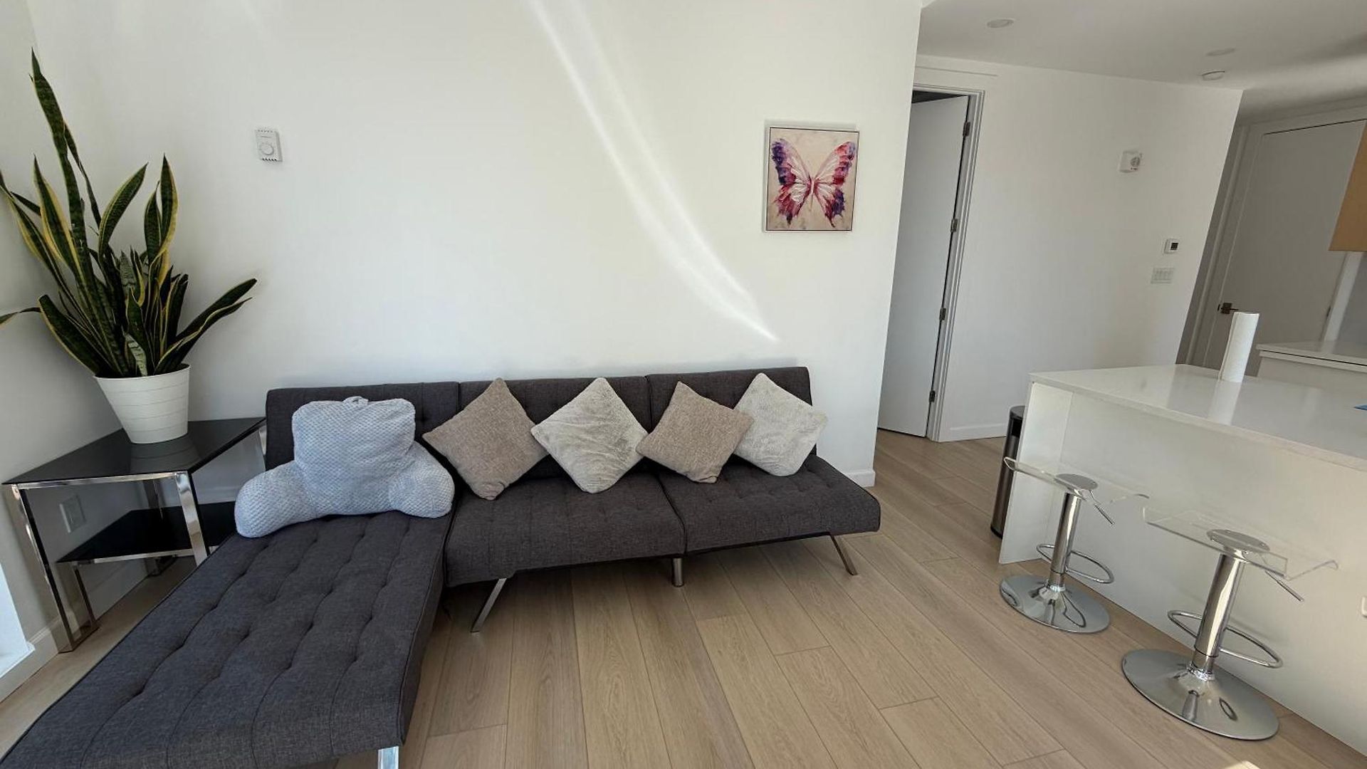 5 Mins To Midtown Luxury Corner 2br2ba With Fabulous View *