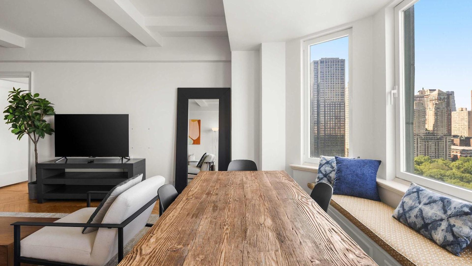 Essex I By Haus 1br Park Loft W Elevator Apartment