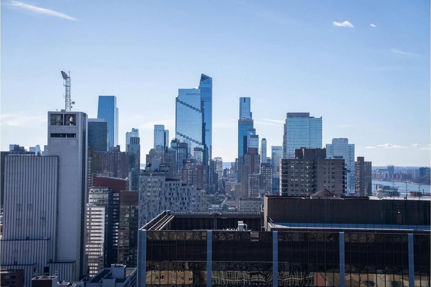 Luxury Penthouse With Panoramic Hudson River Views