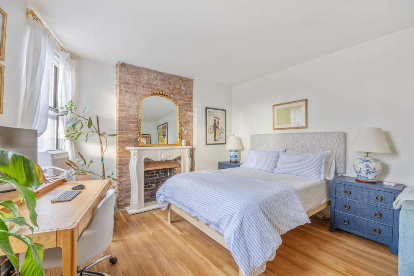 Cozy West Village Hudson River Views Apartment New York