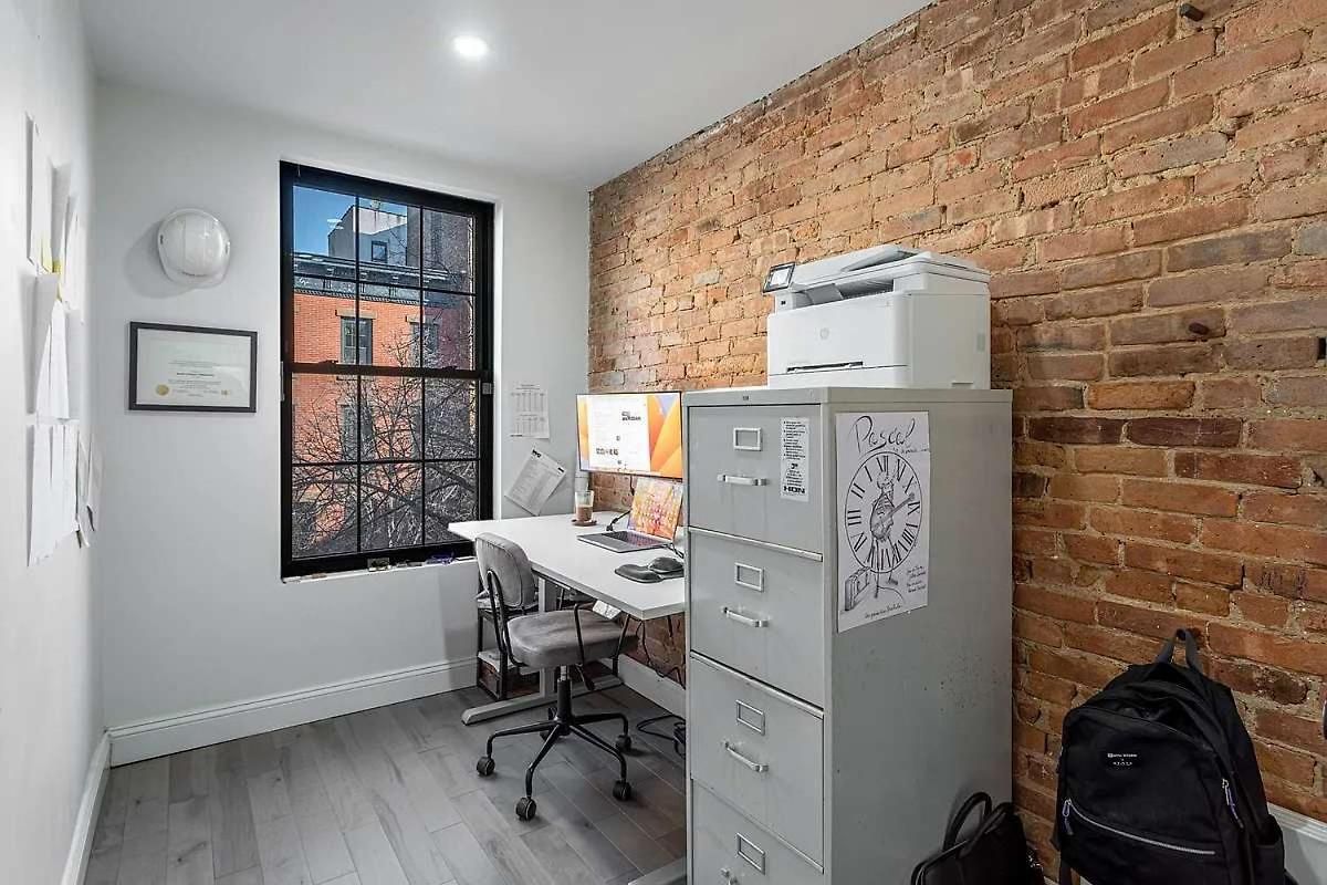 Williamsburg Townhouse 3br Townhouse With Private Garden Apartment *