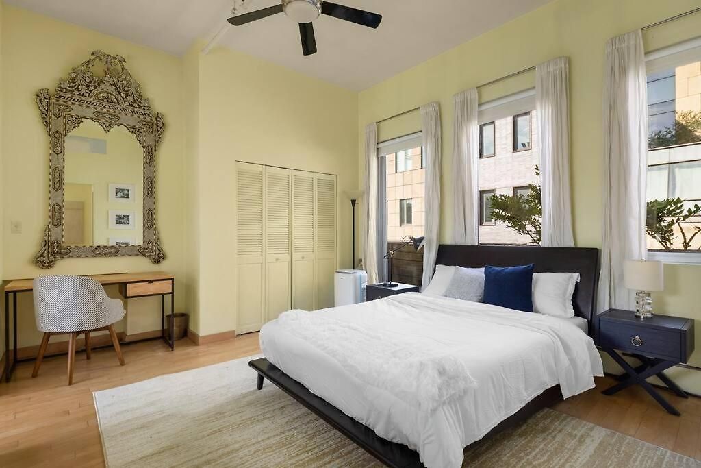 Village Place By Stayhaus 2br With 3 Terraces Apartment