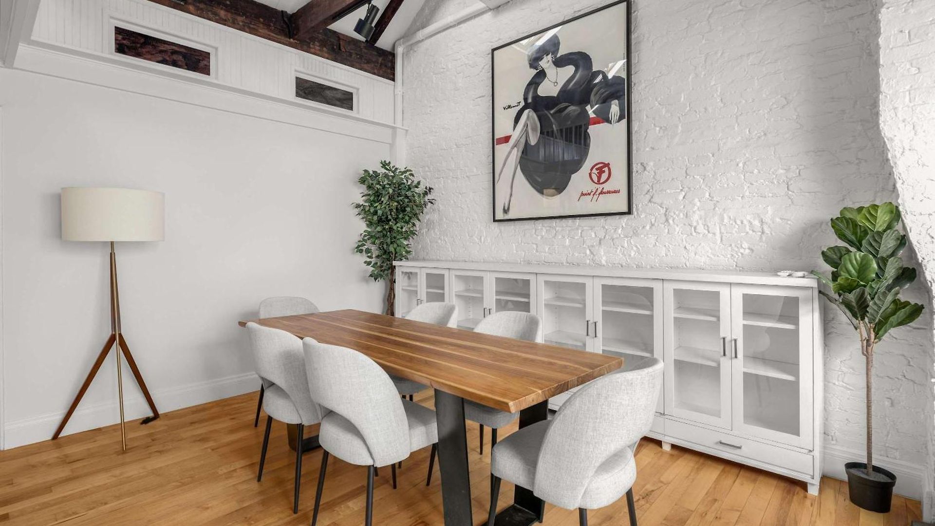 Apartment Macdougal Classic 1br Brick Loft In Greenwich Village