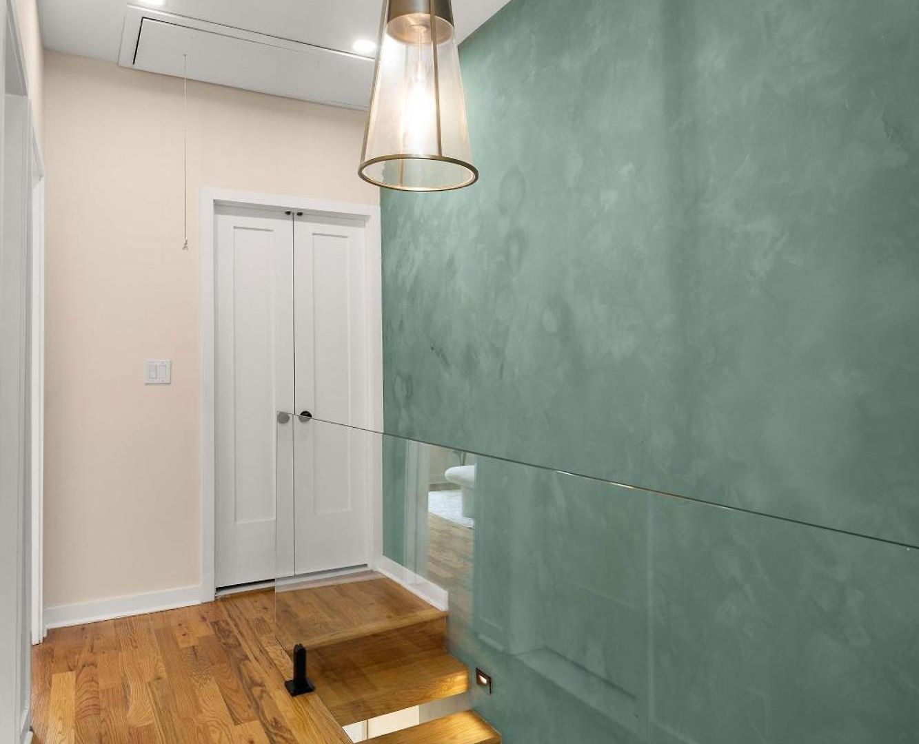 Bushwick Townhouse By Haus Modern 3br With Private Yard New York