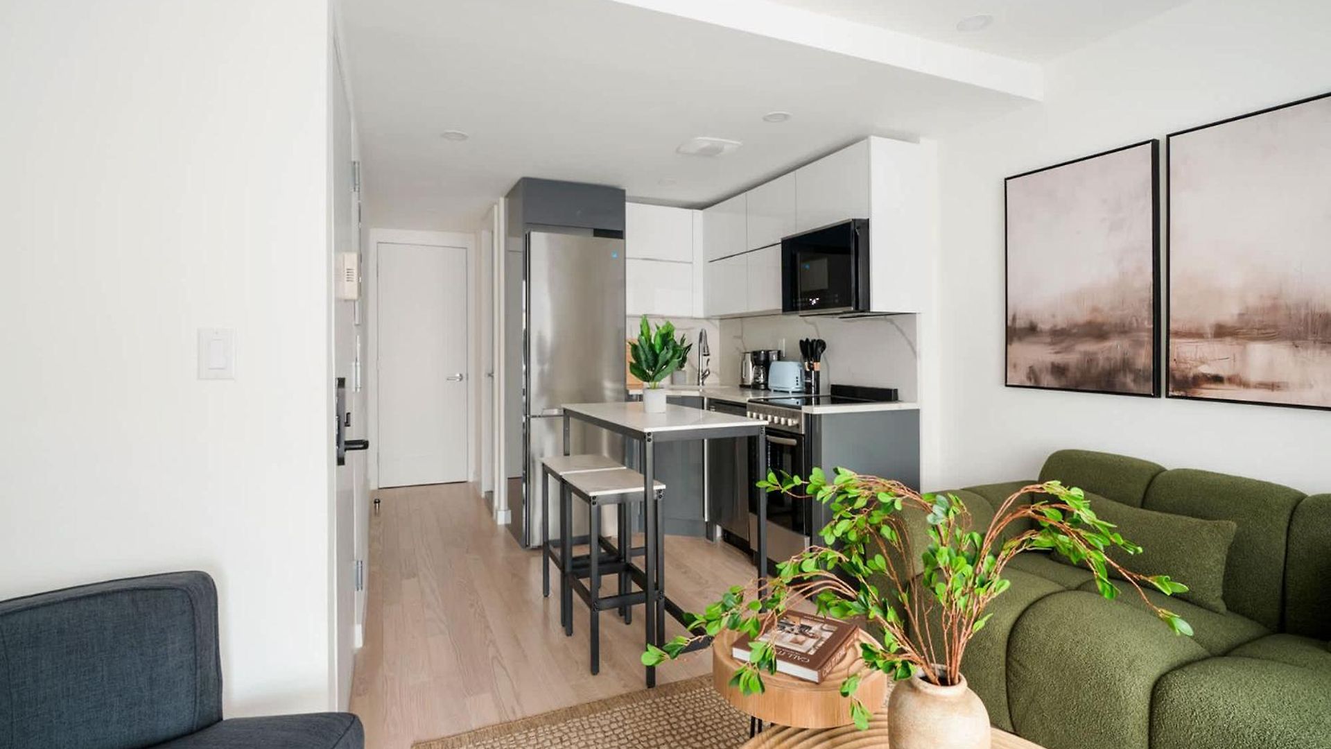 22-4a Sleek Modern 1br Gramercy New York