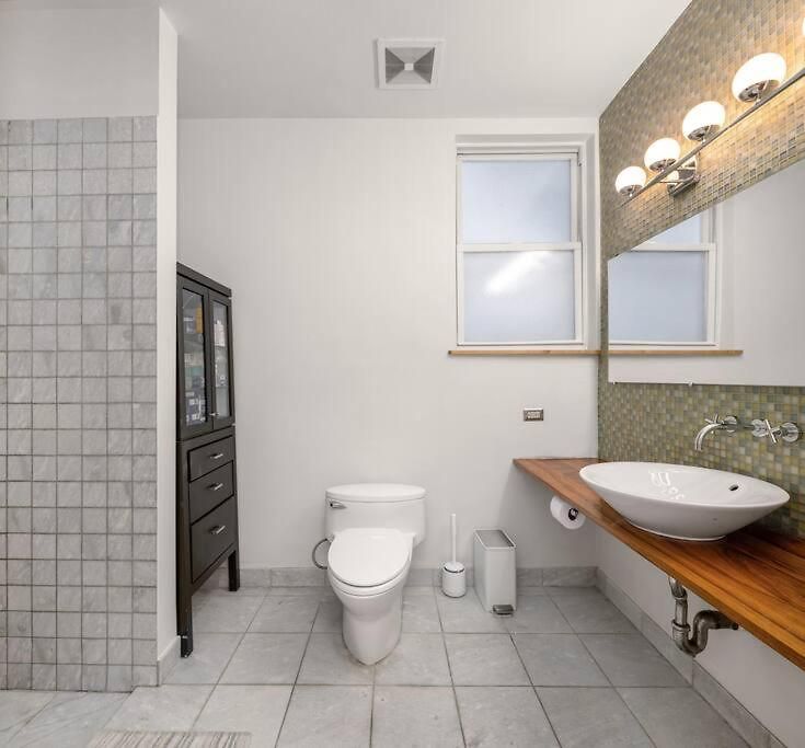 Village Place By Stayhaus 2br With 3 Terraces *