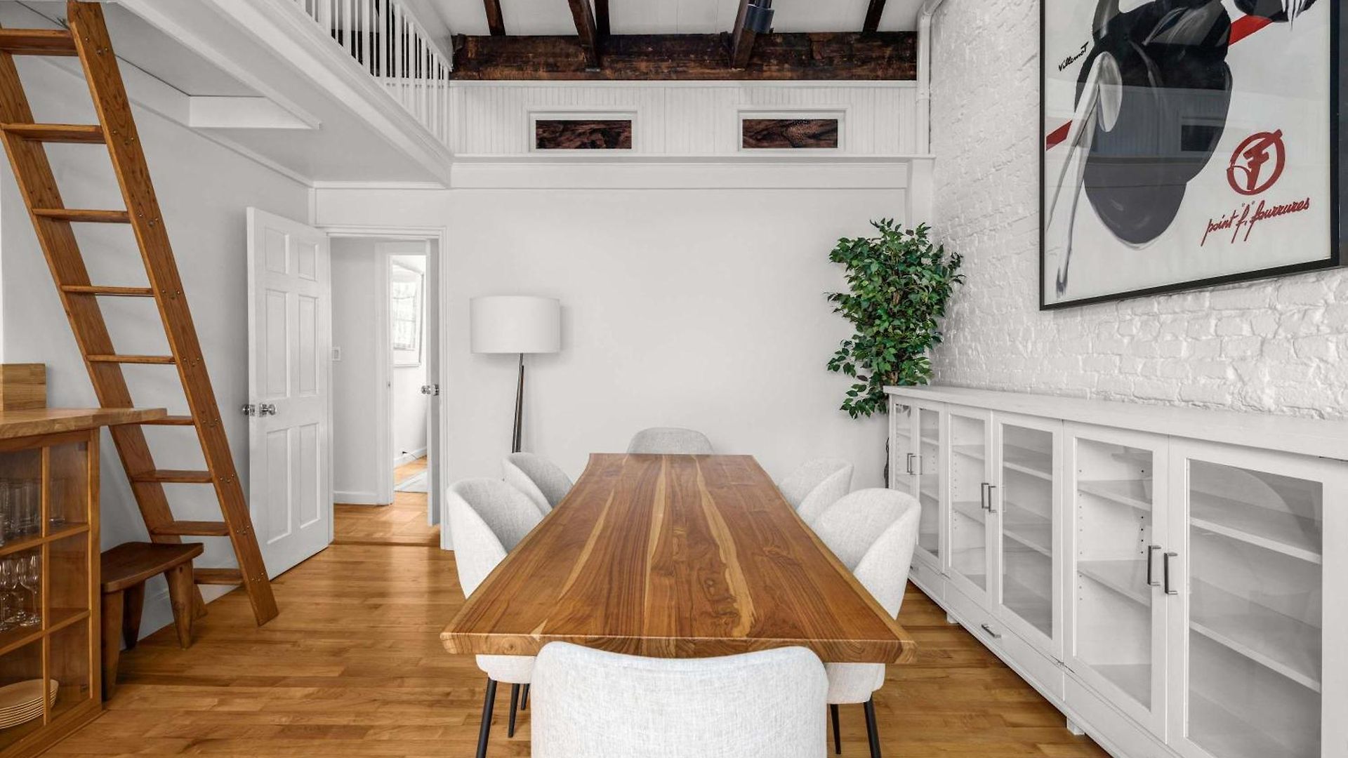 Macdougal Classic 1br Brick Loft In Greenwich Village New York