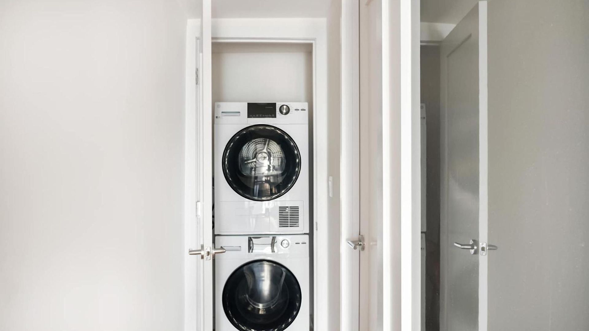 22-4a Sleek Modern 1br Gramercy * New York