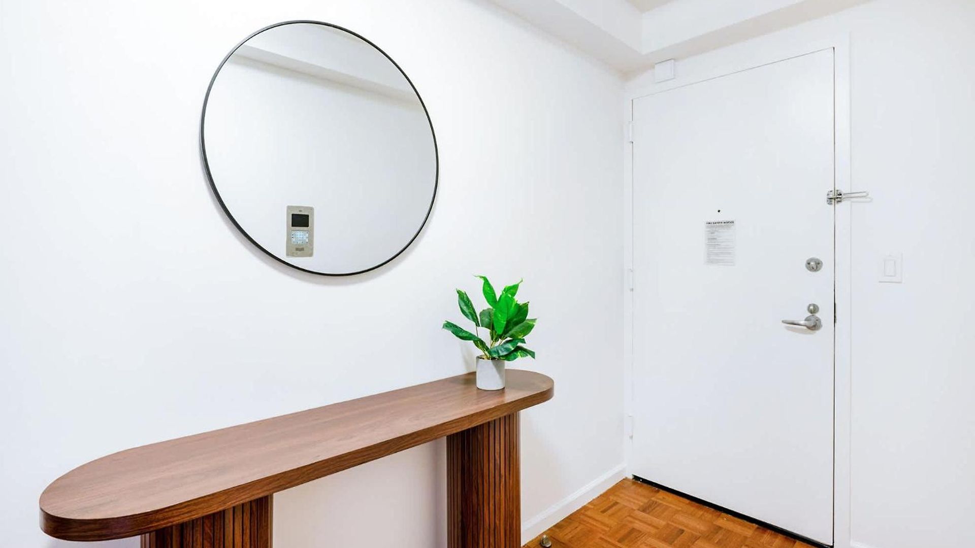 43-4d Newly Furnished 2br Full Service 24h Doorman Laundry Gym * New York
