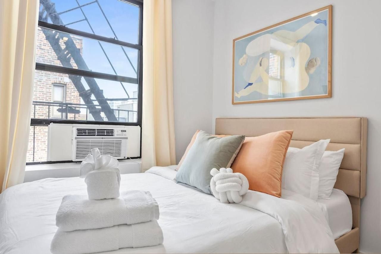 Apartment Bright Bedford Lofts With Laundry New York