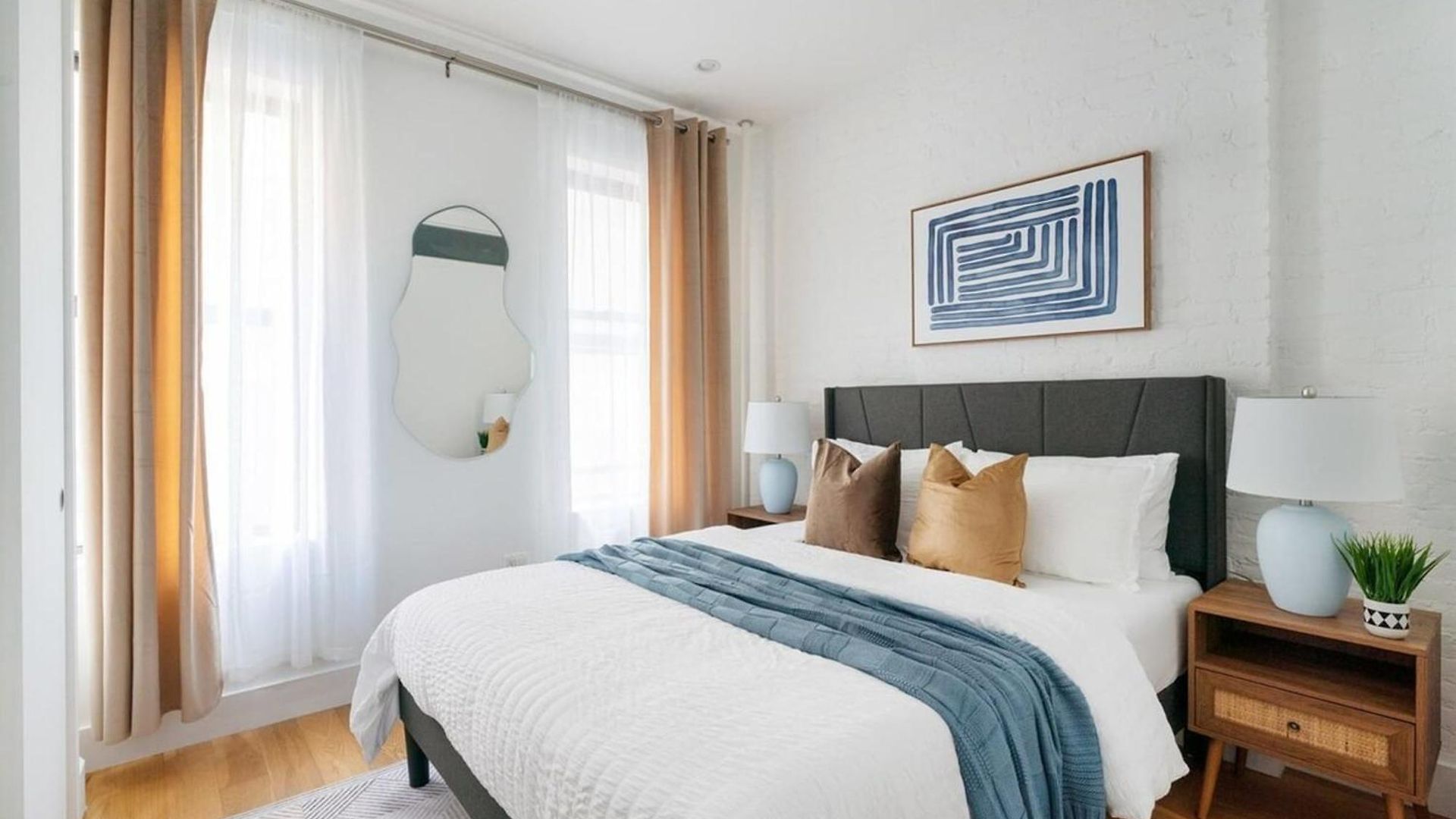 Apartment 444 Midtown *